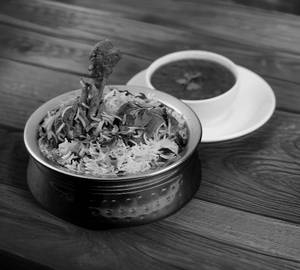 Boneless Chicken Biryani  Full + 1 Water Bottle 500 Ml + 1 Paper Plate.