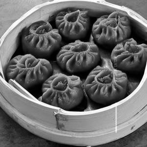 Pork Gravy Momos