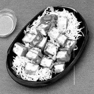 Paneer in Hot Garlic Sauce