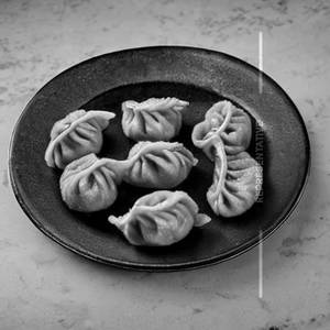 Chicken deep fried momos