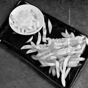 Garlic Cheesy Fries