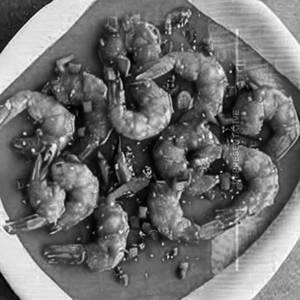 Fried Prawns With Red Chilli Sauce