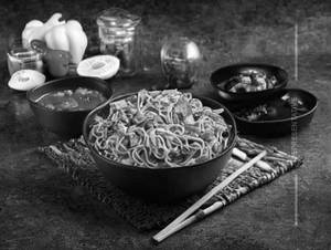 Chicken chilli garlic noodles