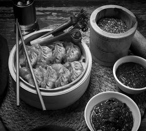 Pan-fried Paneer Momos (8pcs)