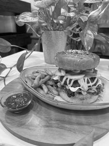 Mexican Chili Burger