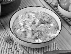 Chicken Reshmi Butter Masala