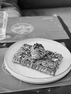 Nutella Banana Waffle