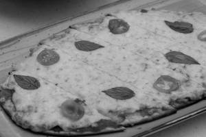 Margherita Pizza [Medium]