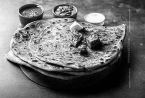Paneer Keema Paratha