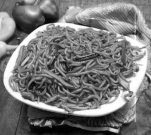 Schezwan noodles [chicken]
