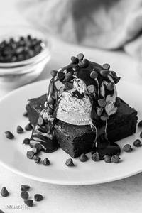 Brownie With Ice Cream