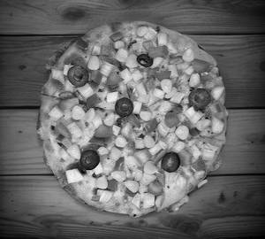 Farmhouse Cheese Pizza