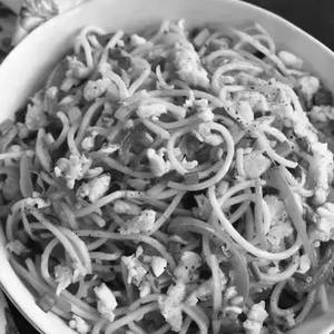 Egg Hakka Noodles
