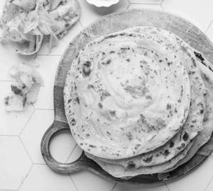 Paratha (Plain) 1 Qty