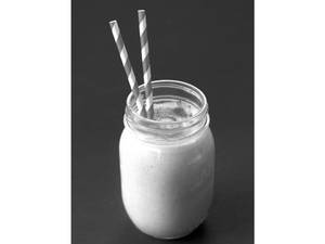 Vanilla Milkshake Large
