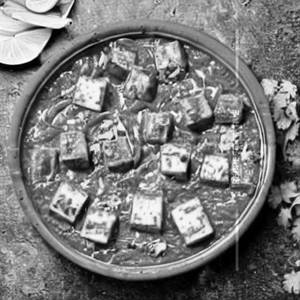 Matar Paneer