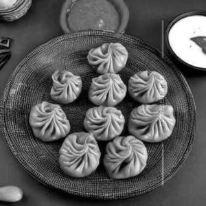 Schezwan Chicken Momos