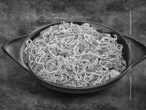 Hakka noodles [chicken]