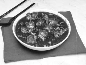 Chicken Manchurian Gravy half