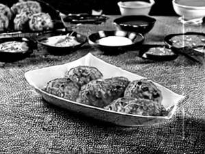 Paneer Tikka Crispy Mnc Special Momos