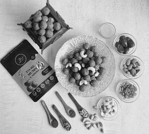 To-Be-Mum's Ladoo