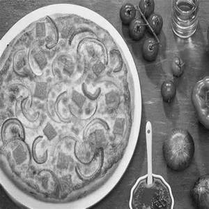 Paneer Paradise Pizza