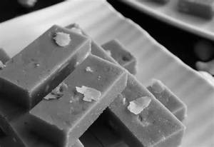 Brown Burfi [500 Grams]