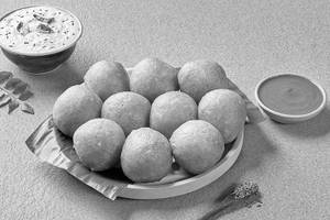 Mysore Bajji Family Pack (10 Pcs)