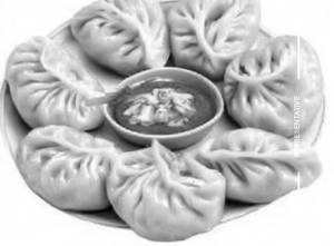 Steam Chicken Momos (6 Pieces)