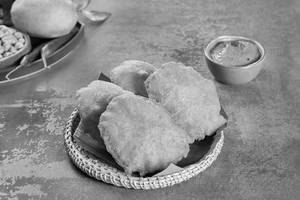 Aloo Bajji (4 Pcs)