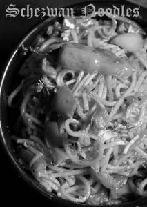 Schezwan Noodles Veg