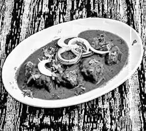 Chicken Tangri Butter Masala 
