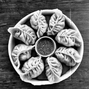 Kothey Cheese Chicken Fried Momos   (8Pcs)