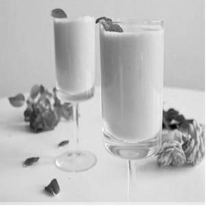 Strawberry Lassi