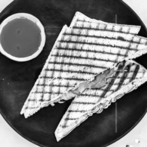Grilled Peppy Paneer Sandwich