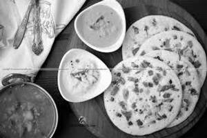 Onion uttapam
