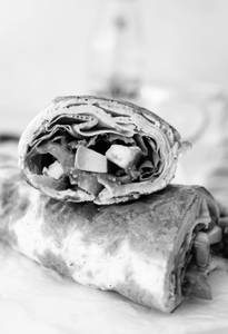 Roasted Chicken Tandoori Wrap Combo