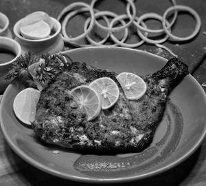 Tandoori Sarson-wali Pomfret