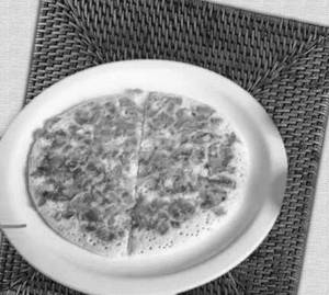 Tomato Uttappa With Cheese