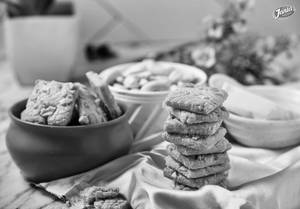 Sweet Salty [Cookies] [300 Grams]