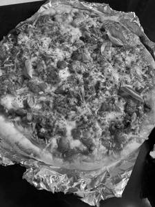 Chilli chicken pizza