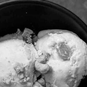 Kaju Kishmish Ice cream
