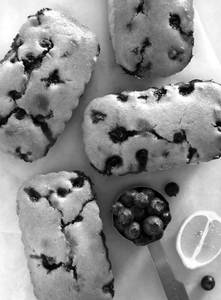 Keto Blueberry Lemon cake [90gm]