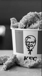 4 Piece Crispy Chicken Bucket