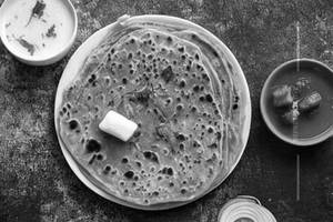 Gobhi Paratha 