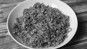 Chilli garlic maggi