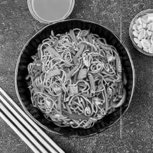 Wok tossed vegetable hakka noodles