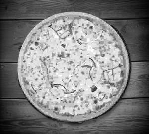Onion Paneer Pizza