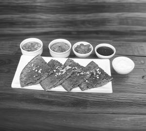 Sev Paratha Thali