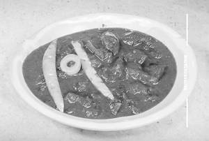 Chaap Do Pyaza Gravy